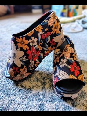 Floral Peep-Toe Platform Mules in Black with Red & Yellow Flowers
